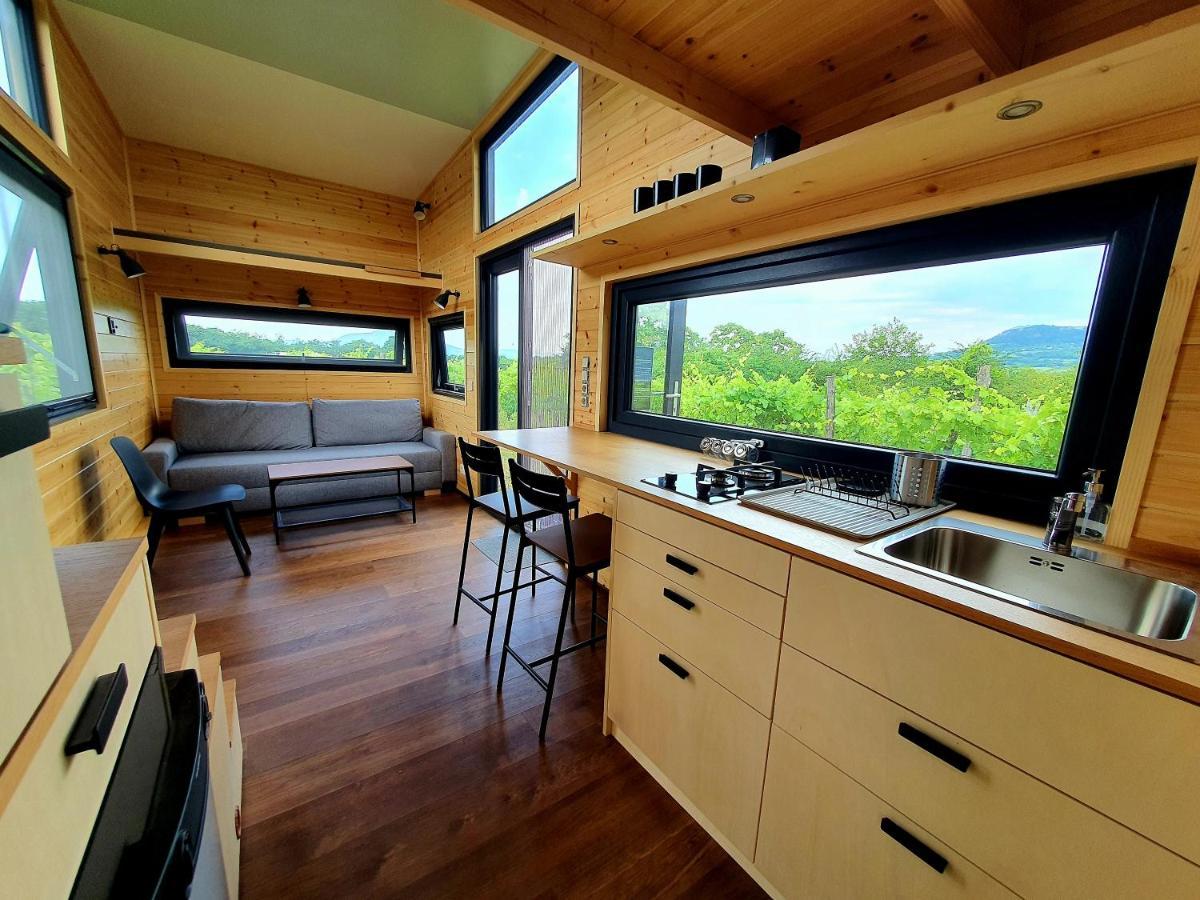 KaptalantotiPop Tiny House Balatonアパートメント エクステリア 写真